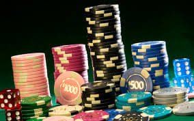 Tampilan reel Money Train di keju 4d menampilkan simbol kereta, koin, dan bonus multiplier