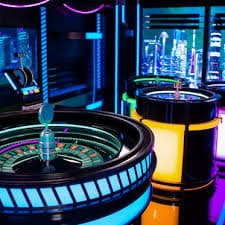 Tampilan close-up meja blackjack live Pretty Gaming dengan kartu dealer dan papan taruhan pemain